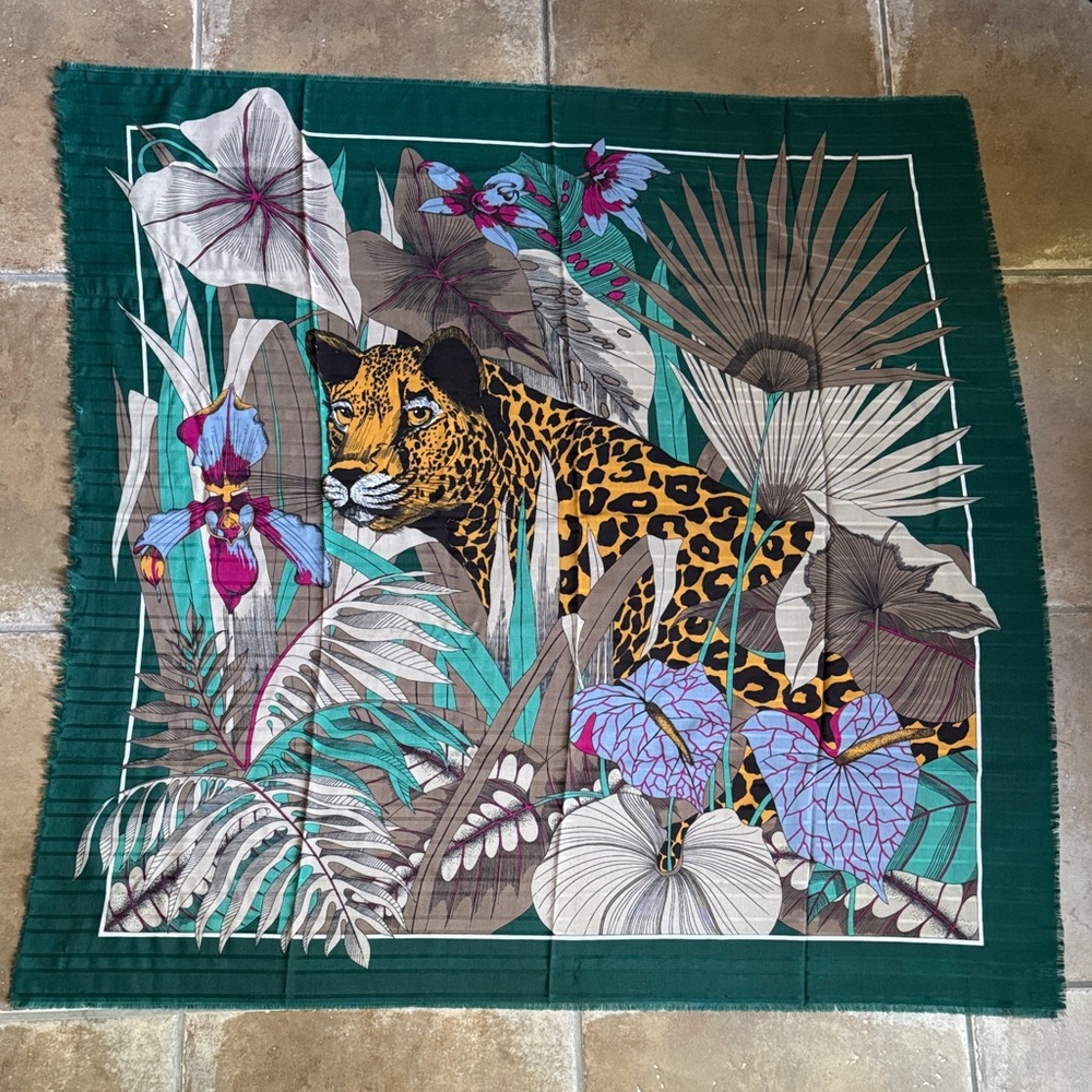 Vintage Made in Italy Leopard Jungle Scarf